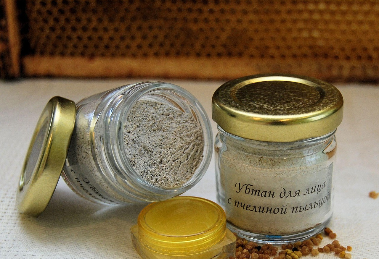 natural hair products bottles